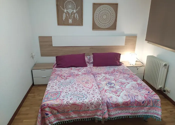 Apartamento Poniente céntrico con dos baños