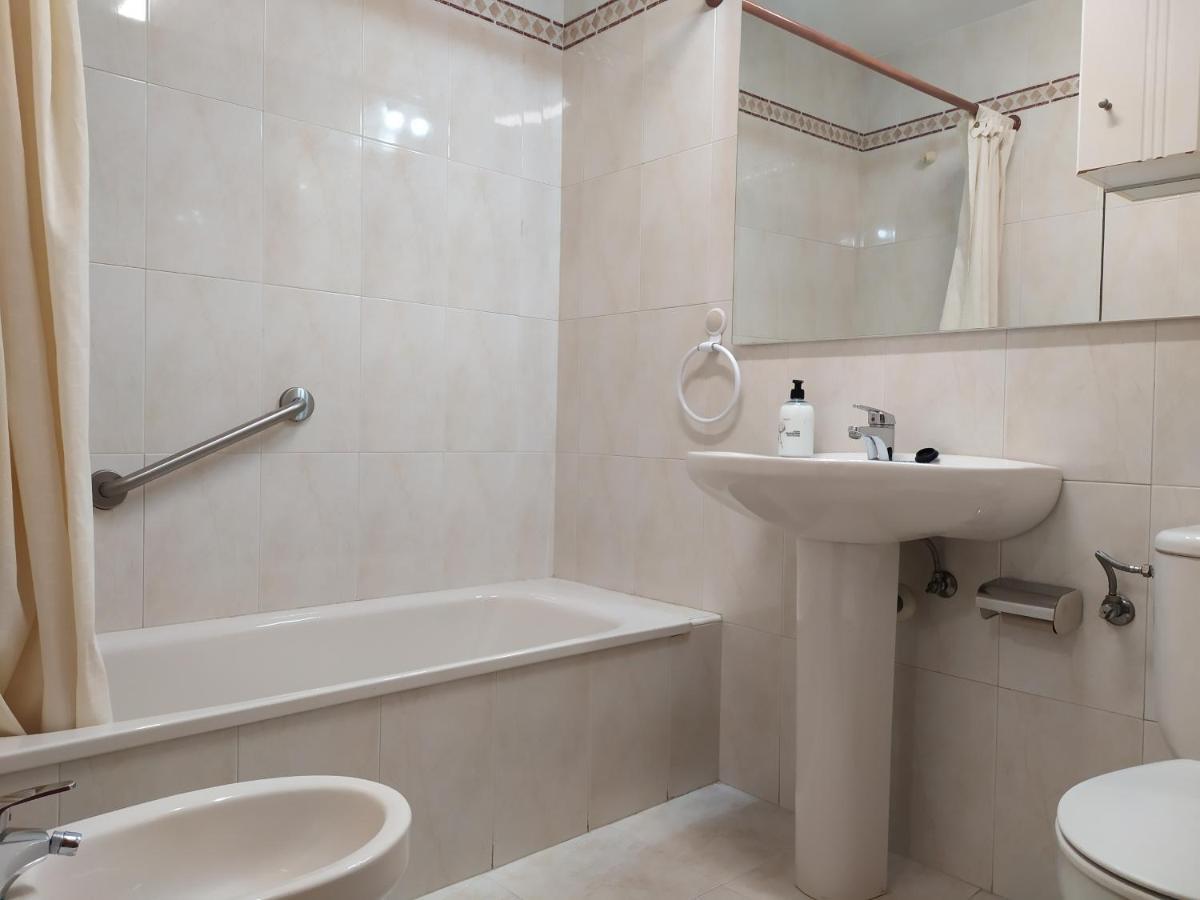 Poniente Céntrico Con Dos Baños Appartement Logroño